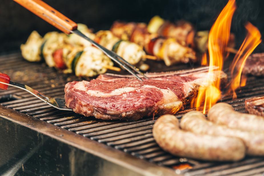 How to Maintain and Clean Your Barbecue Grill - Foodal